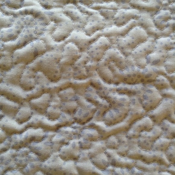 Quilted Pinks & Purples Table Runner 53 1/2" x 12 1/2" Table Topper Handmade - Picture 14 of 14